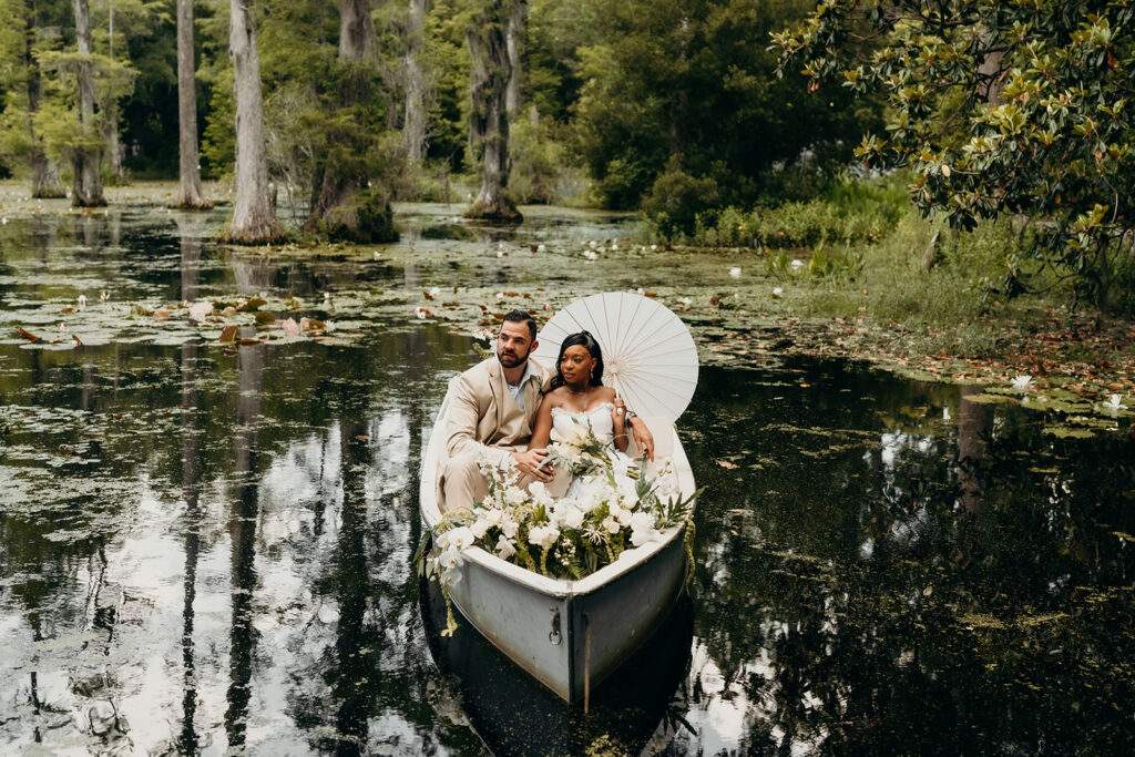 Cypress Gardens - Portraits in the pond surrounded 