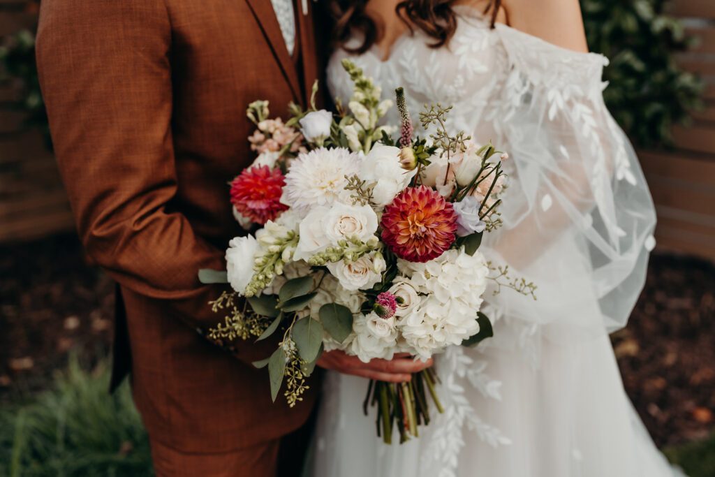 bride and groom couples portraits