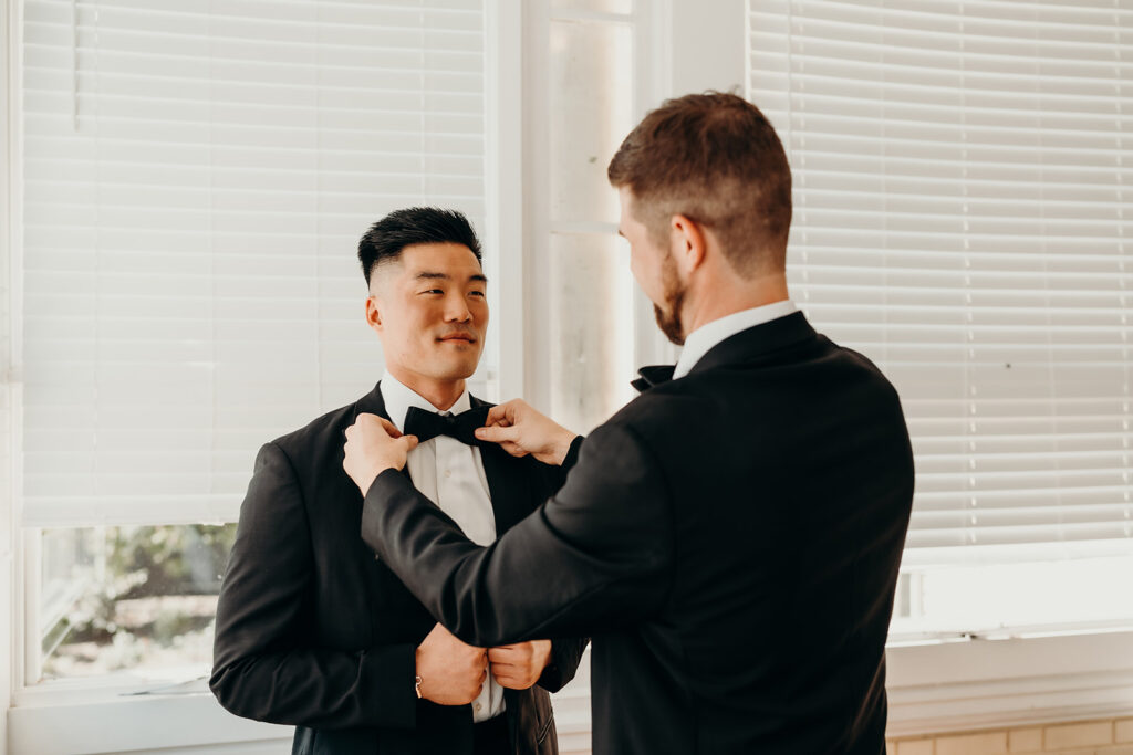 groom getting ready at separk mansion