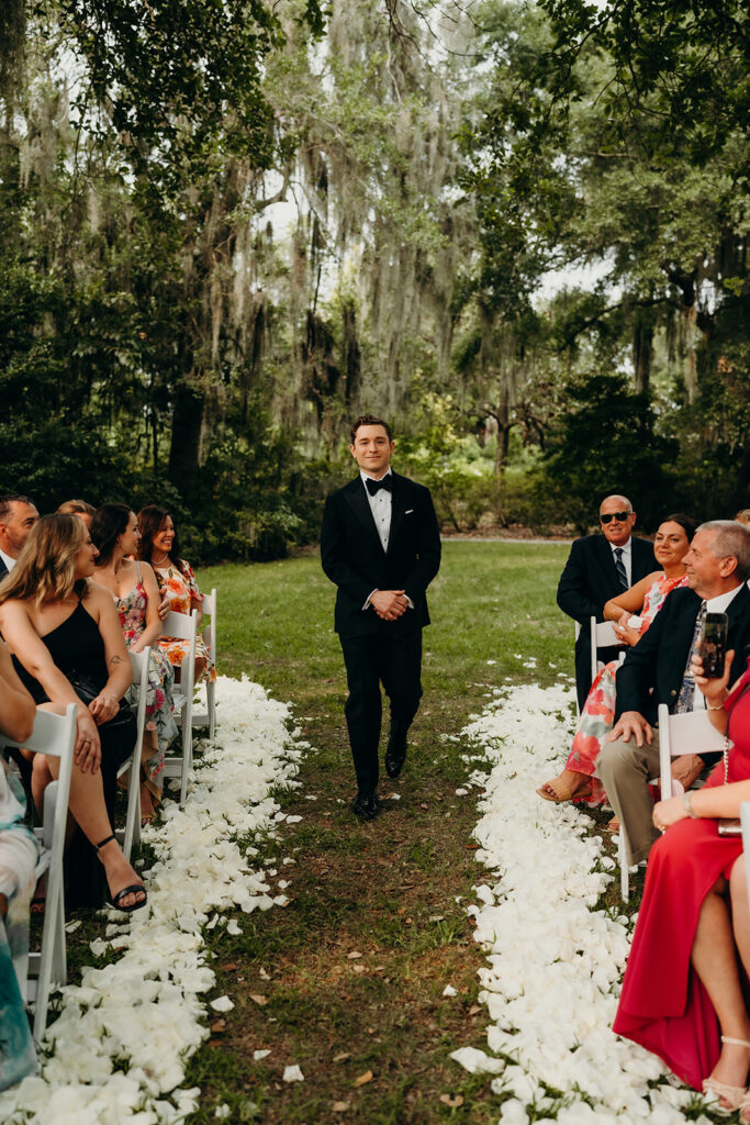 ceremony at magnolia plantation