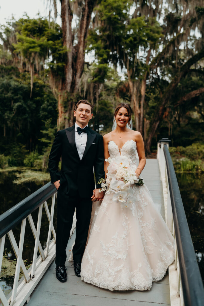 couples portraits around the gardens and under the oak trees