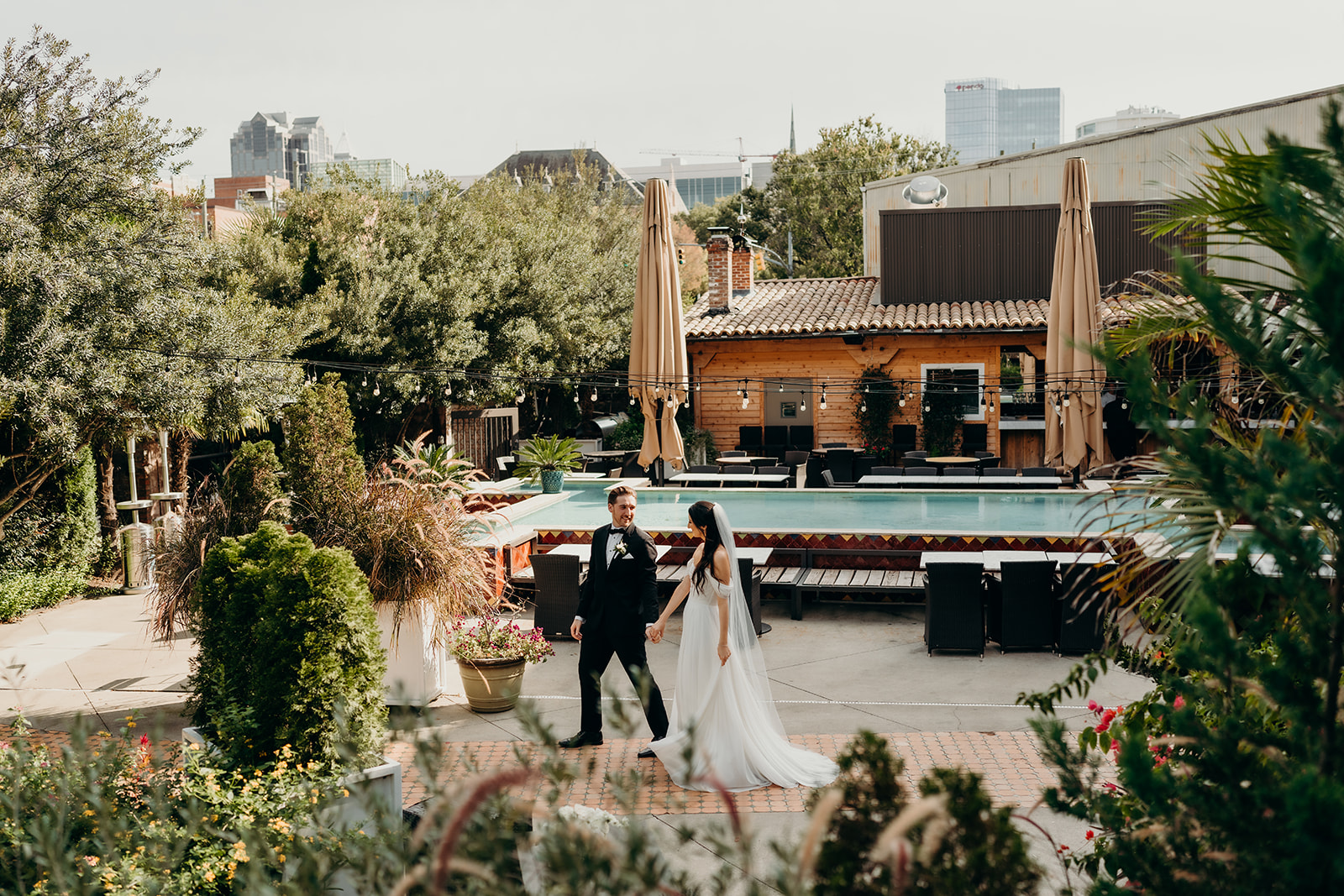couples portraits outside melrose knitting mill
