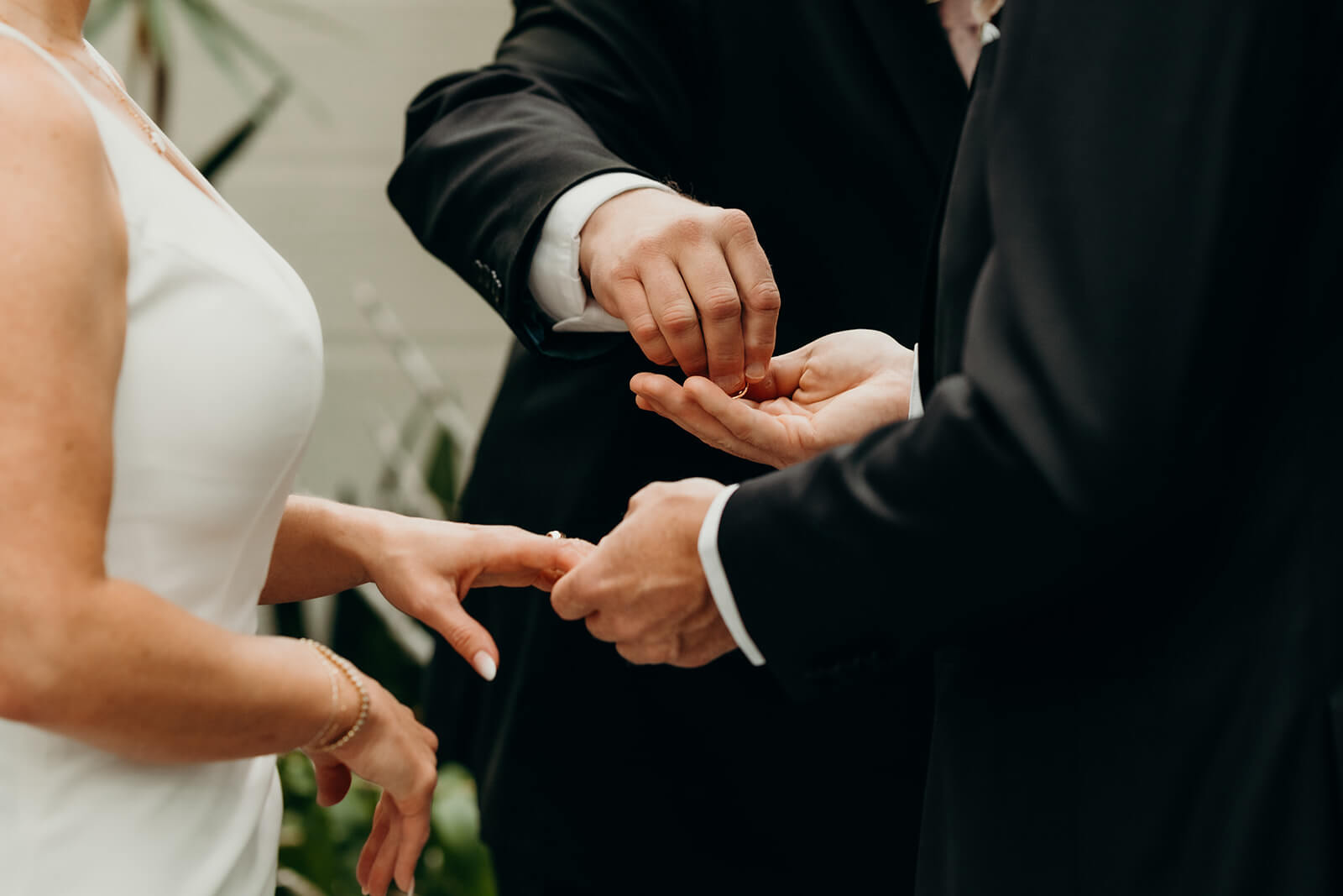bride and groom ring exchange