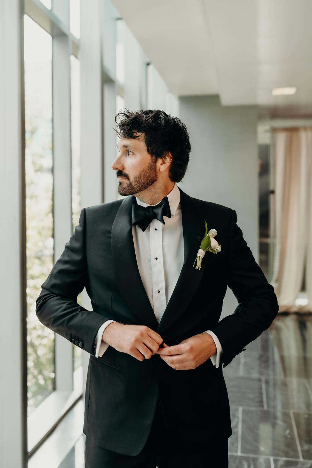 groom getting ready at Founders Hall Charlotte