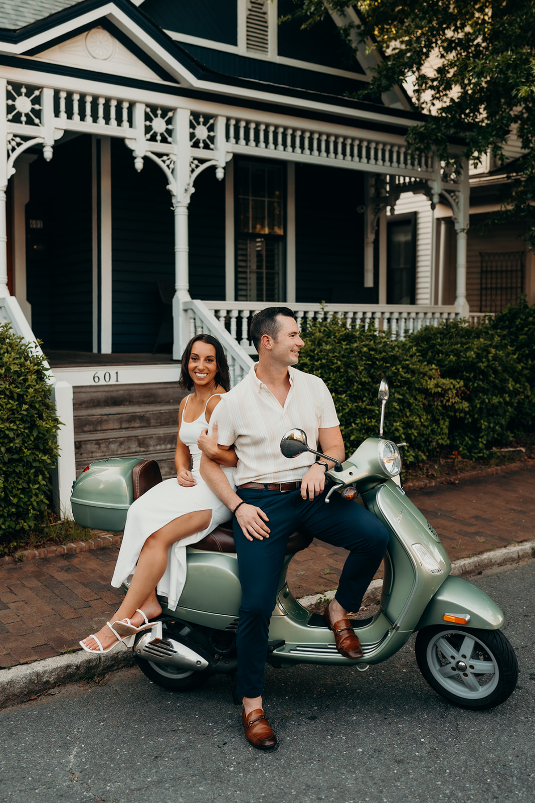couple on vespa