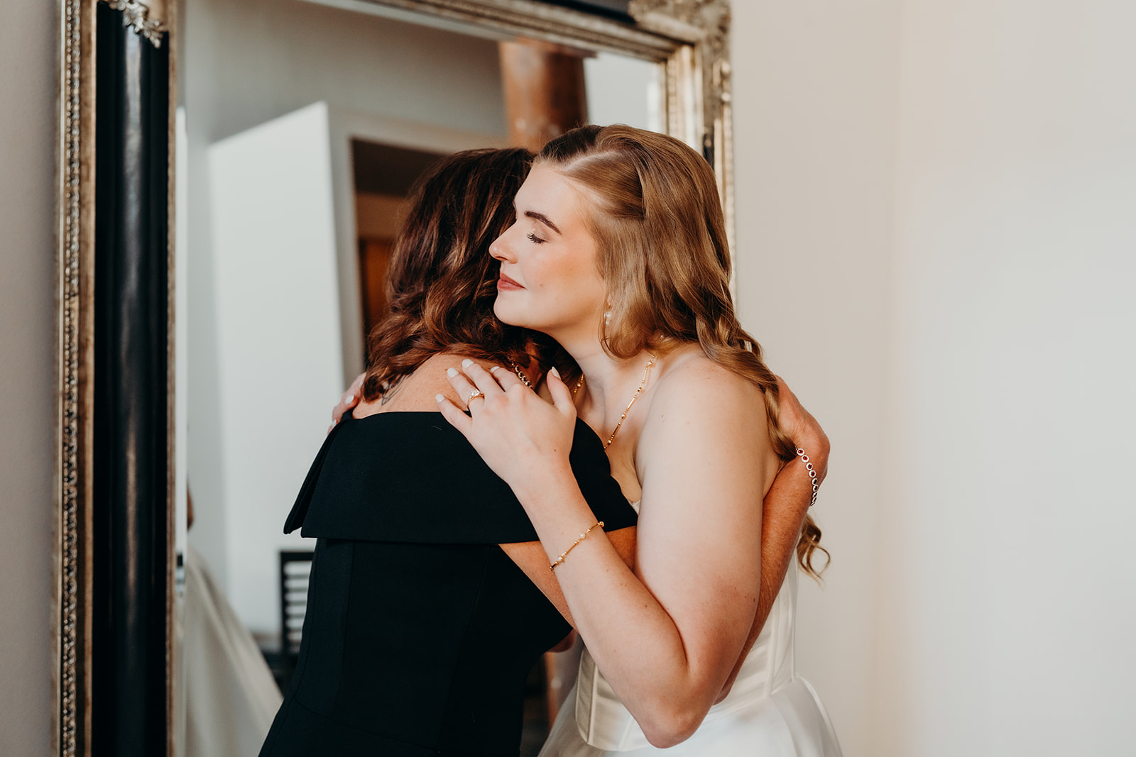 Bride getting ready at Loray Mill Event Hall